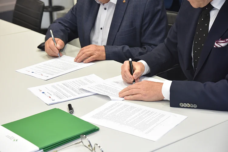podpisanie umowy