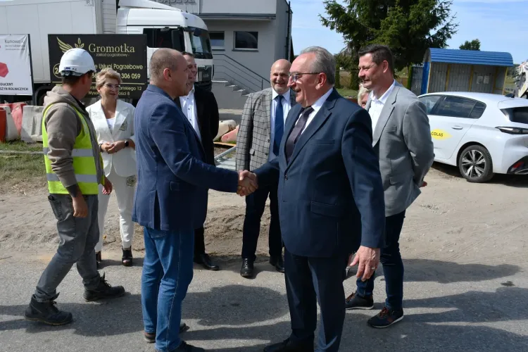 DW 190 Podr&oacute;żna &ndash; Bądecz