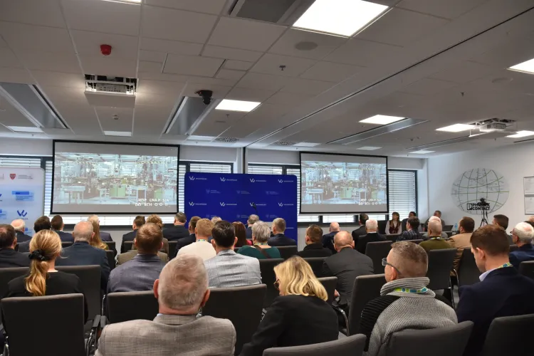 otwarcie nowego odcinka drogi wojew&oacute;dzkiej nr 305