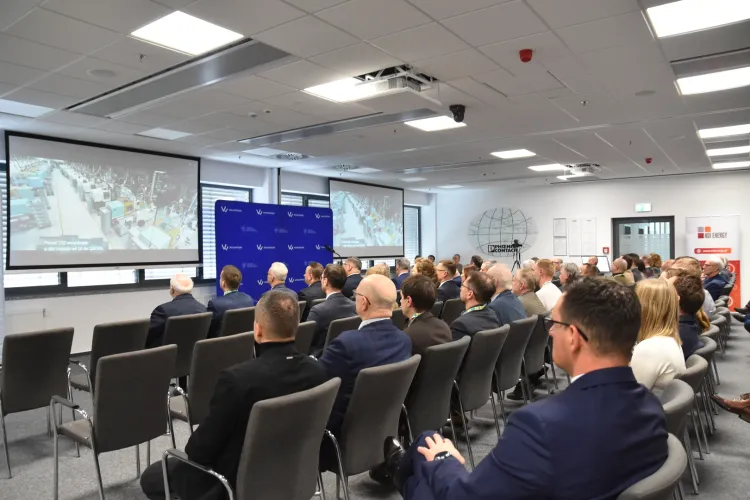 otwarcie nowego odcinka drogi wojew&oacute;dzkiej nr 305