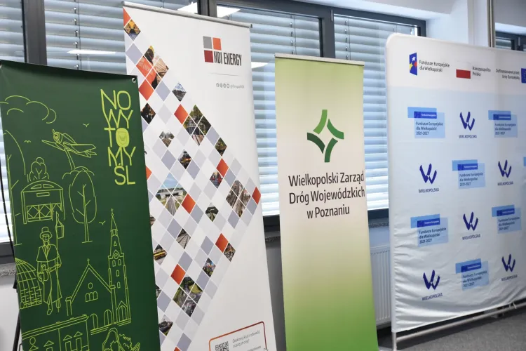 otwarcie nowego odcinka drogi wojew&oacute;dzkiej nr 305