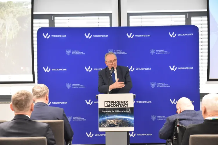 otwarcie nowego odcinka drogi wojew&oacute;dzkiej nr 305