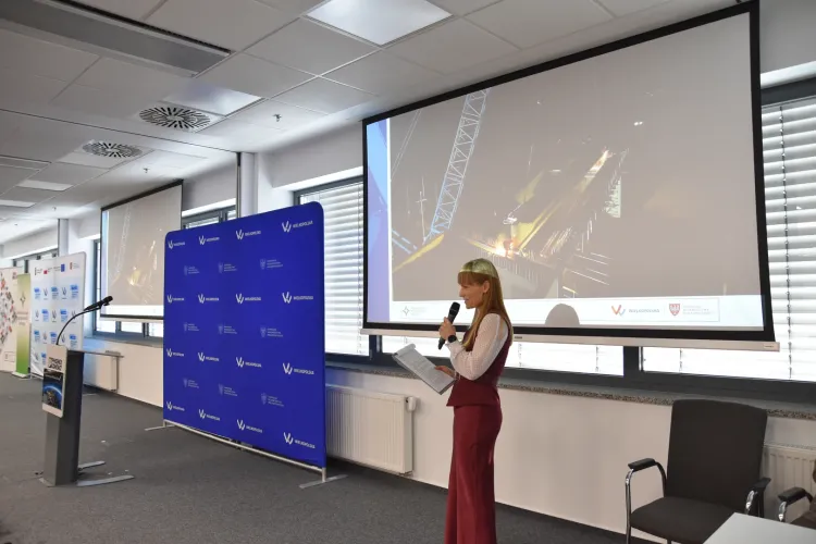 otwarcie nowego odcinka drogi wojew&oacute;dzkiej nr 305