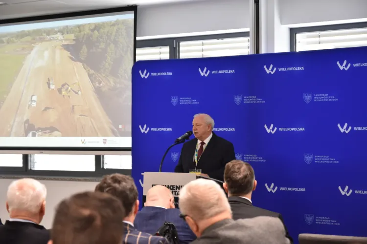 otwarcie nowego odcinka drogi wojew&oacute;dzkiej nr 305