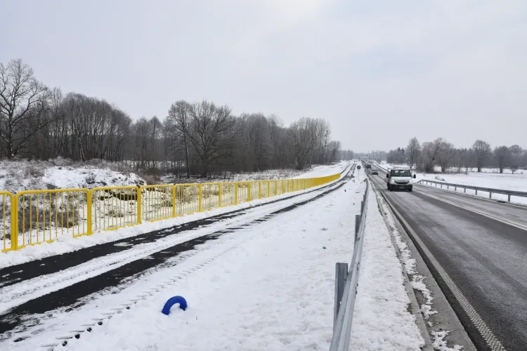 otwarcie nowego odcinka drogi wojew&oacute;dzkiej nr 305